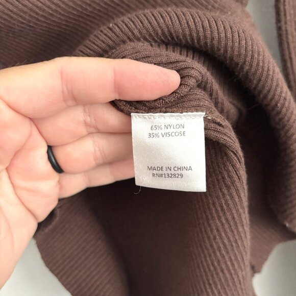Camila Coelho Roscoe Cutout Turtleneck Sweater in Brown Women’s Size Small - Picture 6 of 8